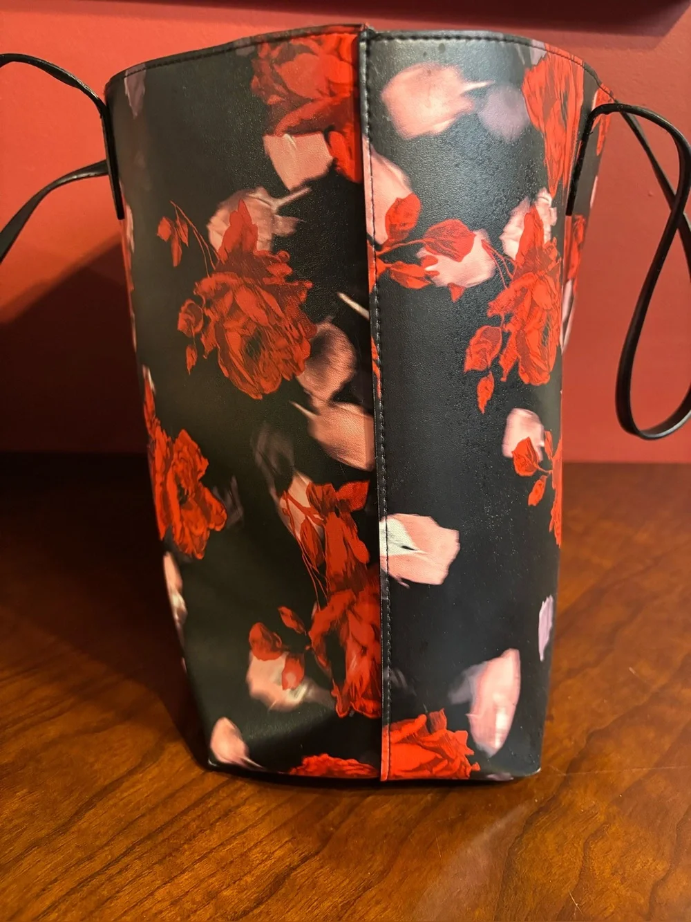 Victoria's Secret Black Tote, Overnight bag with Red Floral Print.🌹